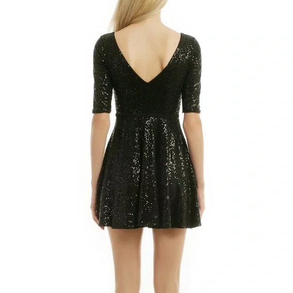 Slate & Willow Sequin Letty Dress 4 - Picture 2 of 7